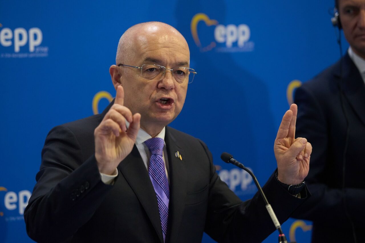 Emil Boc, atac dur la adresa USR: „Tot ce au prins, au distrus”