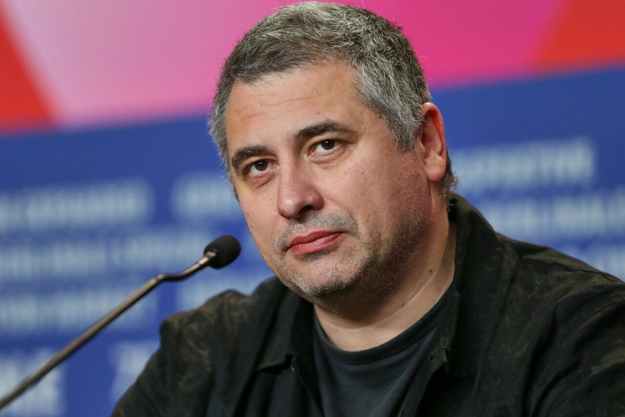 Le Monde: „DRACULA” lui Radu Jude, comedie grotească despre inteligența artificială