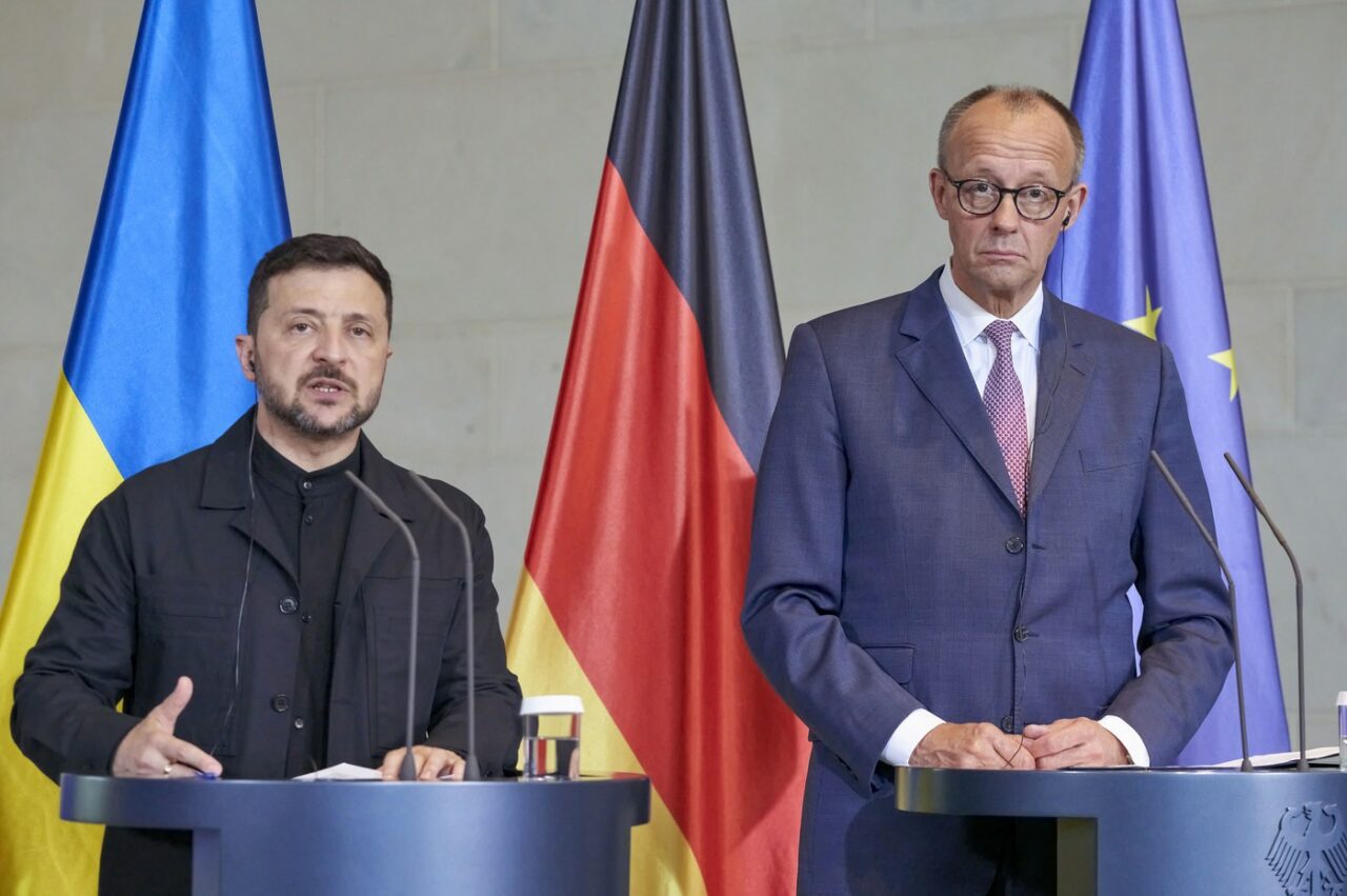 Zelenski la BERLIN, pentru discuții cu liderii europeni și americani, înainte de summitul Trump-Putin. Din nou, România nu participă