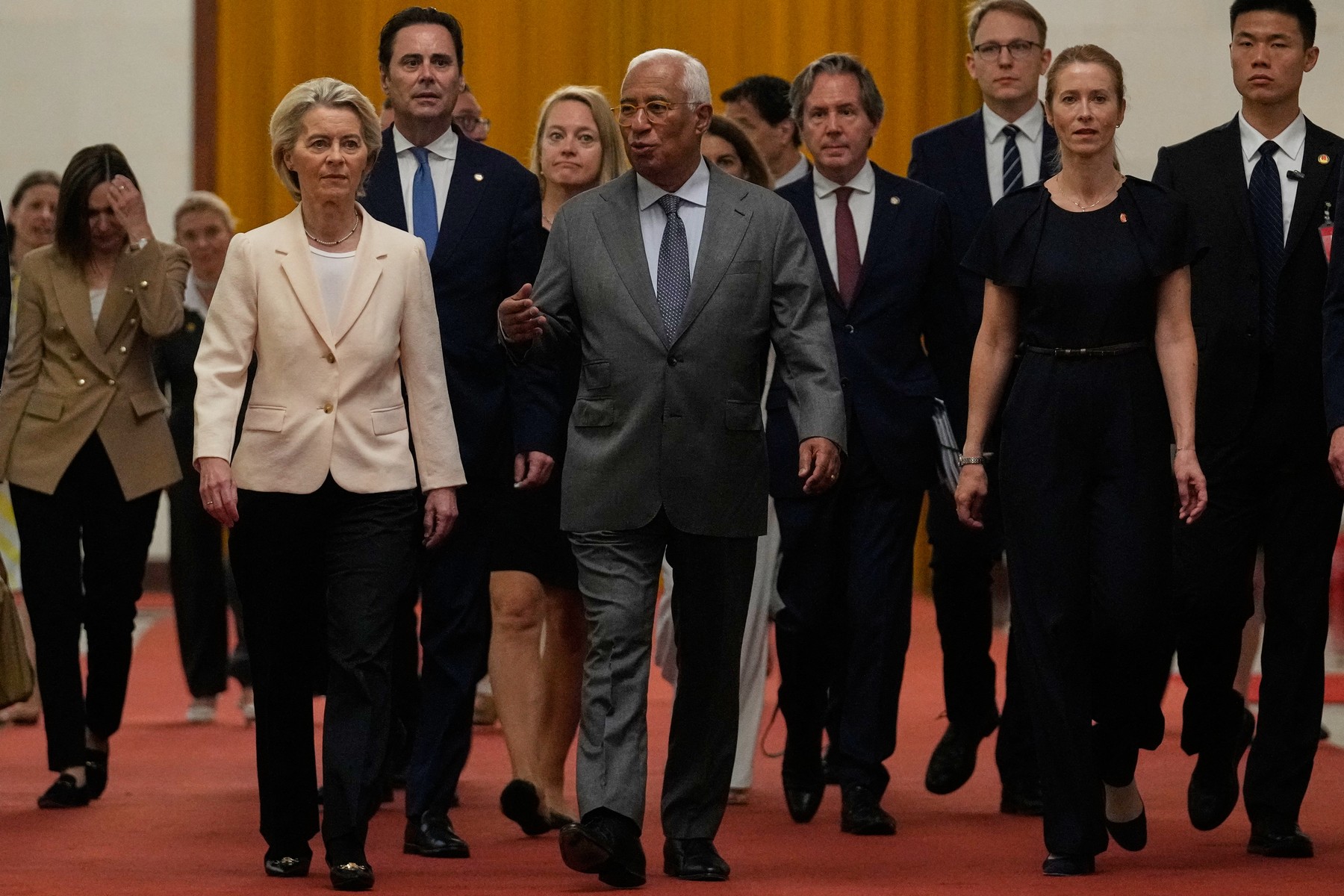 Emisarul rus, convocat de Uniunea Europeană după atacul la Kiev