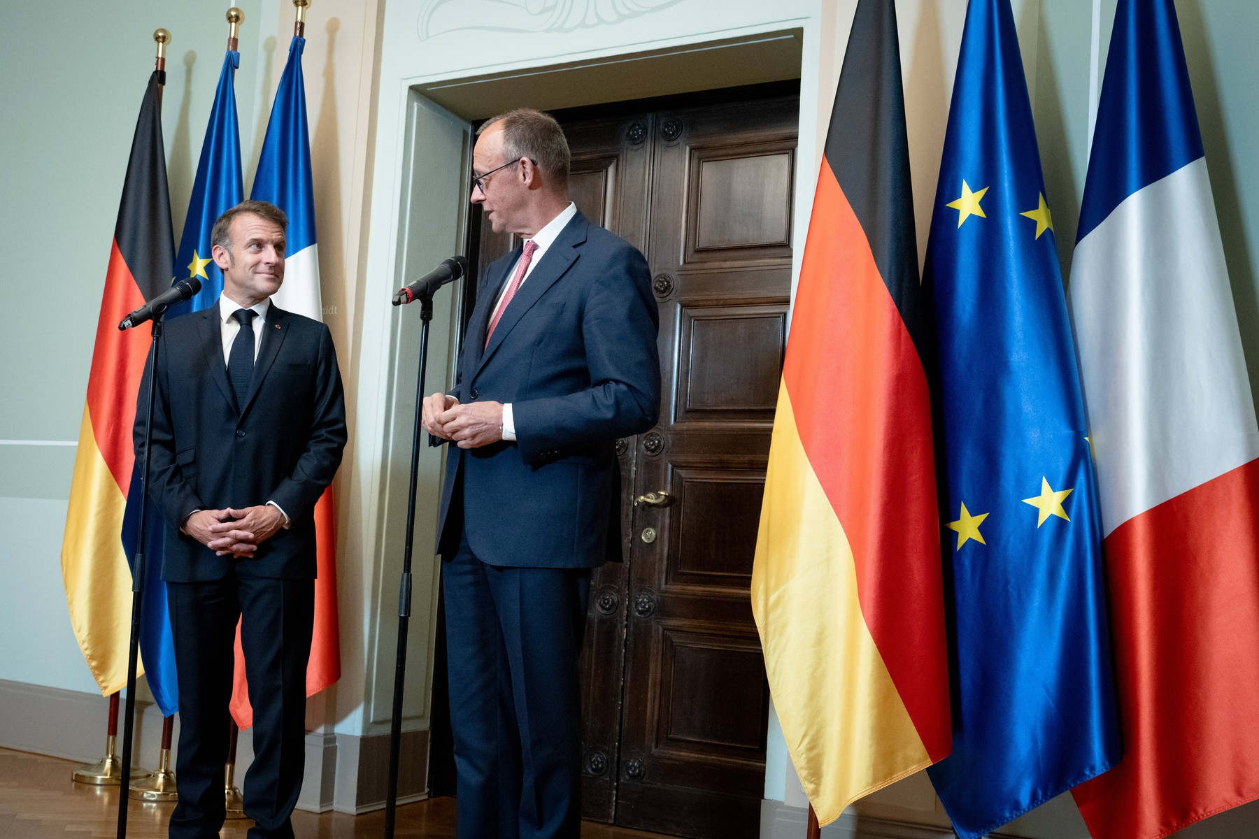 Reuniune virtuală pentru strategia negocierilor cu Rusia