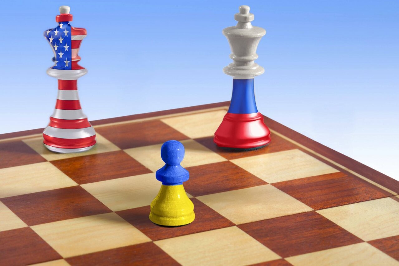NATO vs. Rusia lui Putin, sabia cu două tăișuri. Geopolitical Futures: „Ucraina nu este locul potrivit pentru a lupta împotriva rușilor”