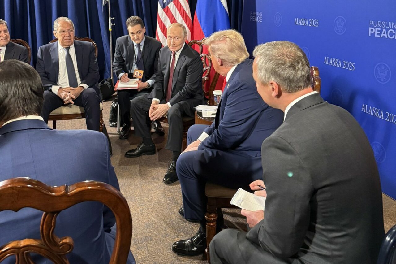 Cum se raportează PRESA INTERNAȚIONALĂ la summitul Trump-Putin