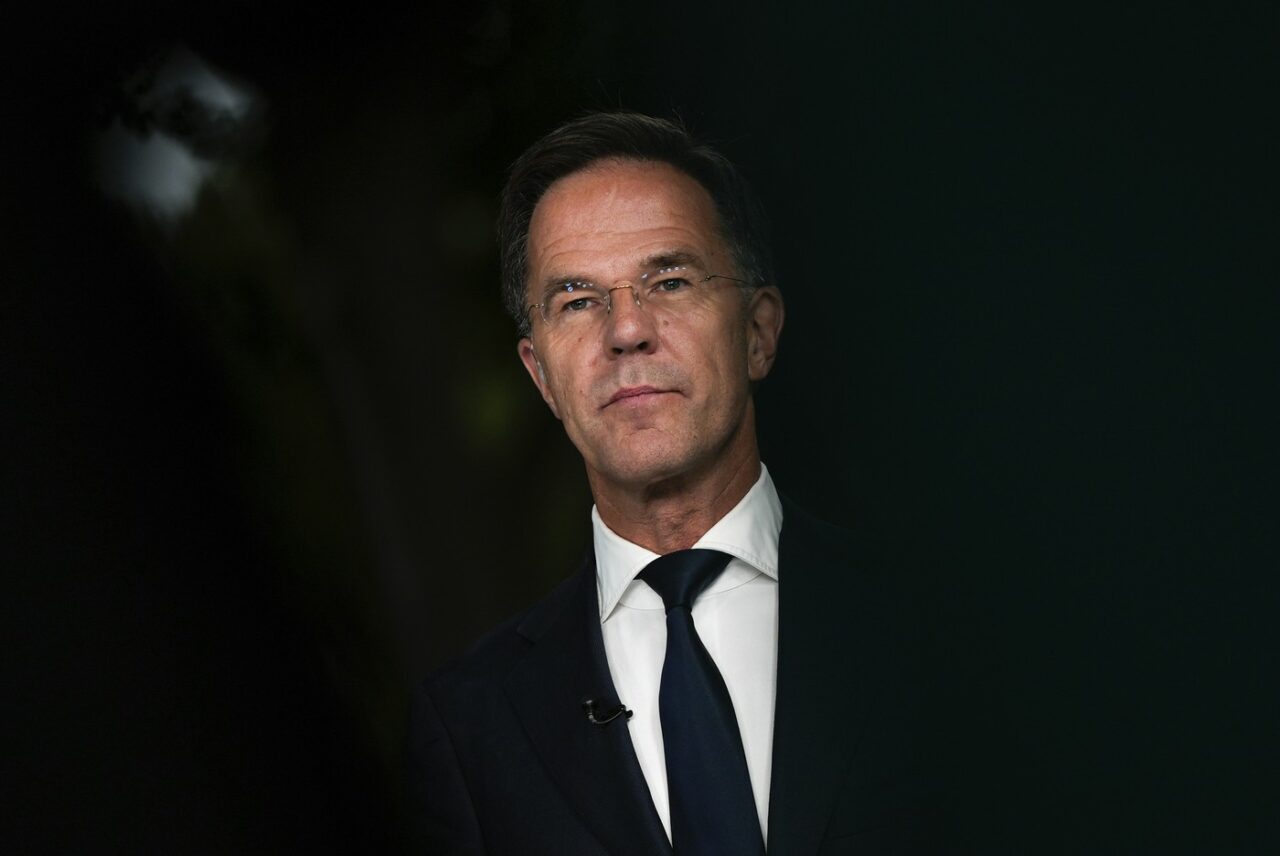 Mark Rutte este dispus să acorde garanții de SECURITATE Kievului/ „SUA și alte câteva țări au declarat că sunt împotriva aderării Ucrainei la NATO”