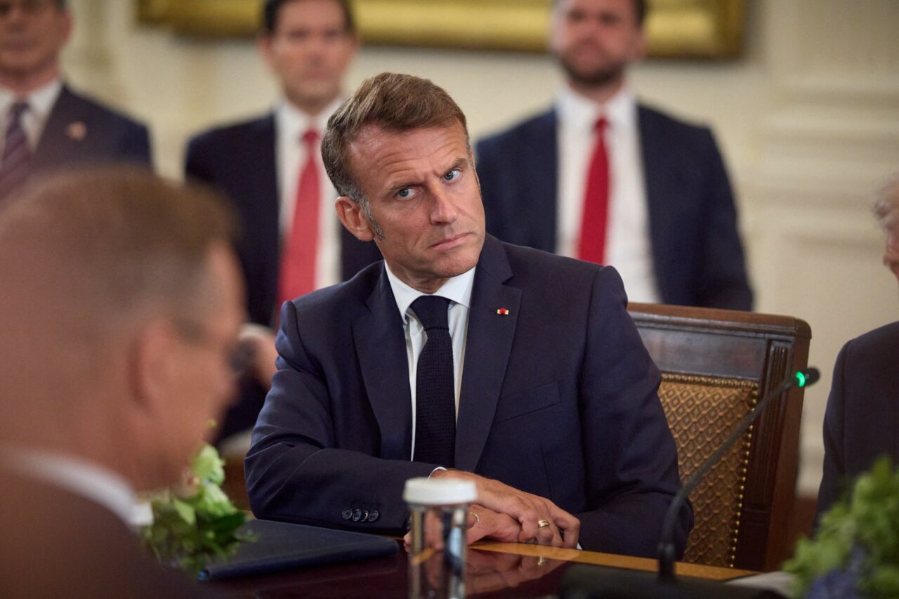 Emmanuel Macron cere SUPLIMENTAREA sancțiunilor împotriva Rusiei dacă negocierile de pace eșuează. „Nu a fost abordată tema teritoriilor ucrainene”
