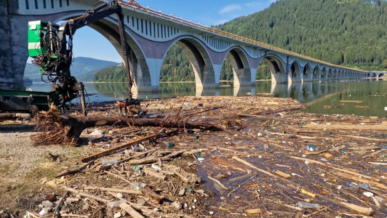 Cod galben de INUNDAȚII pe râuri din șase județe. Care sunt zonele vizate și cât timp este valabilă atenționarea hidrologilor