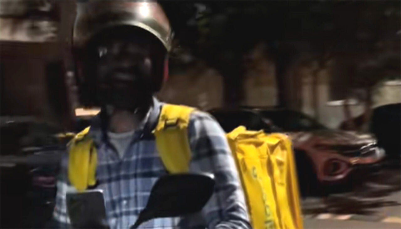 Banii pe care nepalezii, care muncesc în România, îi trimit acasă. Economiștii au fost surprinși de aceste sume