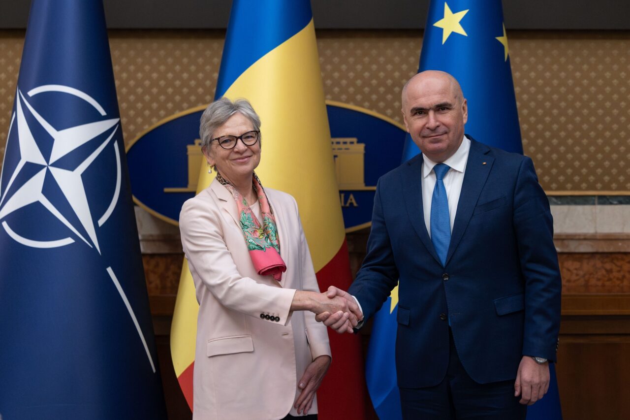 Întâlnire la Guvern între Bolojan și reprezentanții BERD. Premierul cere SPRIJIN pentru modernizarea orașelor și atragerea mai multor fonduri europene