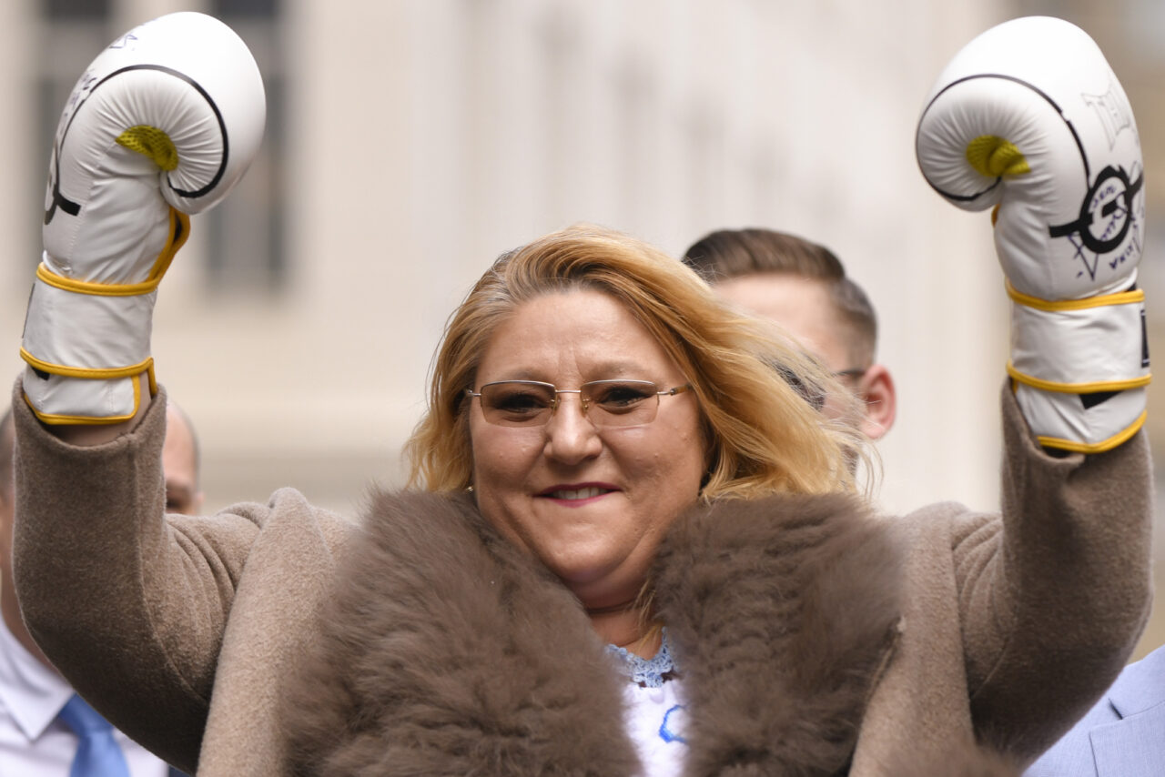 Răspunsul Dianei Șoșoacă după ce a fost acuzată de 11 infracțiuni: „Asta face din mine un EROU. Voi declanșa rezistența națională și internațională”