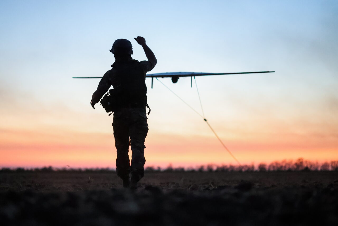 Rusia reacţionează la declarația lui Trump cu privire la doborârea avioanelor rusești și avertizează că orice atac va declanșa RĂZBOI