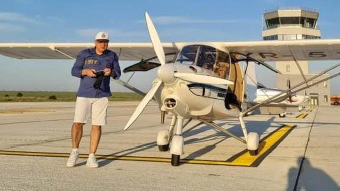 Un avion de mici dimensiuni în care se afla un consilier local AUR și un alt bărbat s-a prăbușit în județul Iași. Cei doi sunt grav răniți