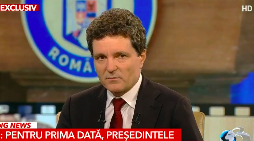 Nicușor Dan spune că Bolojan l-a trădat din prima zi. “Guvernul s-a instalat pe promisiunea că TVA nu va crește, după care a revenit”.