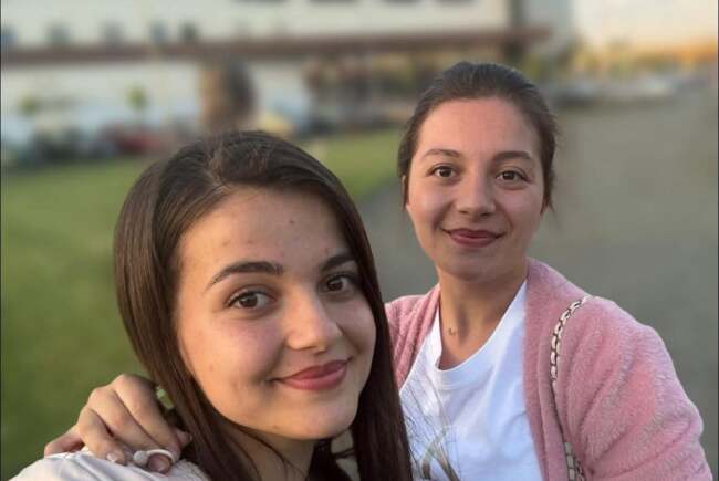 Tragedie fără margini în Arad. Iulia, o tânără de 20 de ani, a murit în urma accidentului de la Șimand. Sora ei a decedat în urmă cu 10 zile