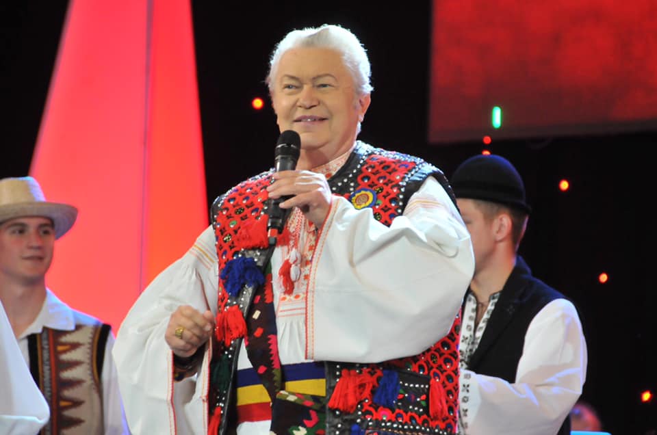 FOTO / Secretul aparițiilor impecabile ale lui Gheorghe Turda. ”Mă pricep cu mult mai bine decât FĂTUCILE alea începătoare de prin televiziuni”