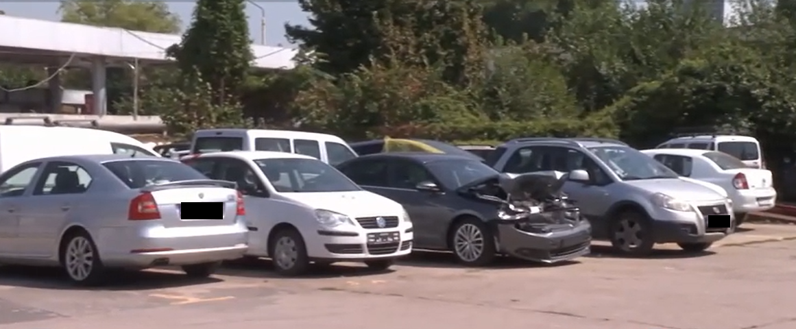 Mii de șoferi se luptă anual cu firmele de asigurări ca să obțină despăgubiri în urma unor accidente rutiere. Soluția pentru daune RCA plătite parțial