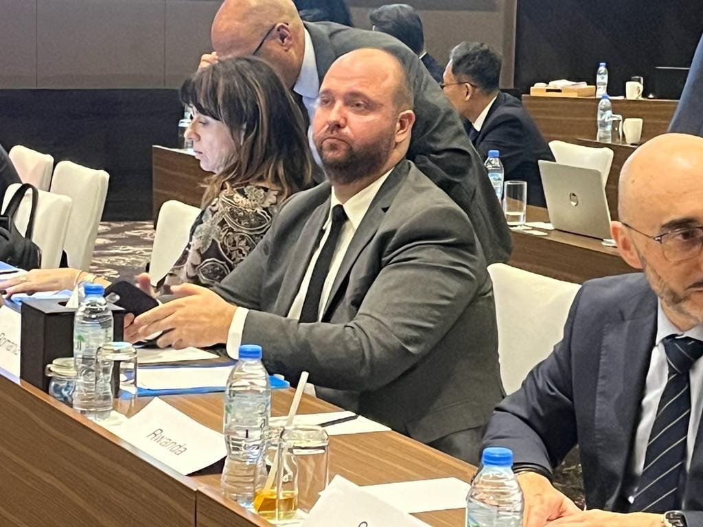 Bogdan Mîndrescu revine la conducerea Companiei Naționale Aeroporturi București. Mandatul său începe cu data de 3 septembrie