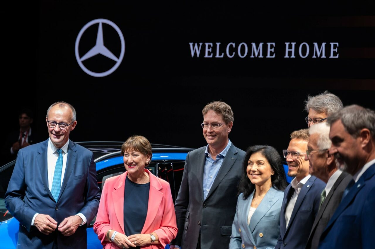 Ofensiva Europei pe piața mașinilor electrice pentru a opri asaltul mărcilor chineze. La Salonul Auto de la Munchen, BMW a lansat un SUV electric