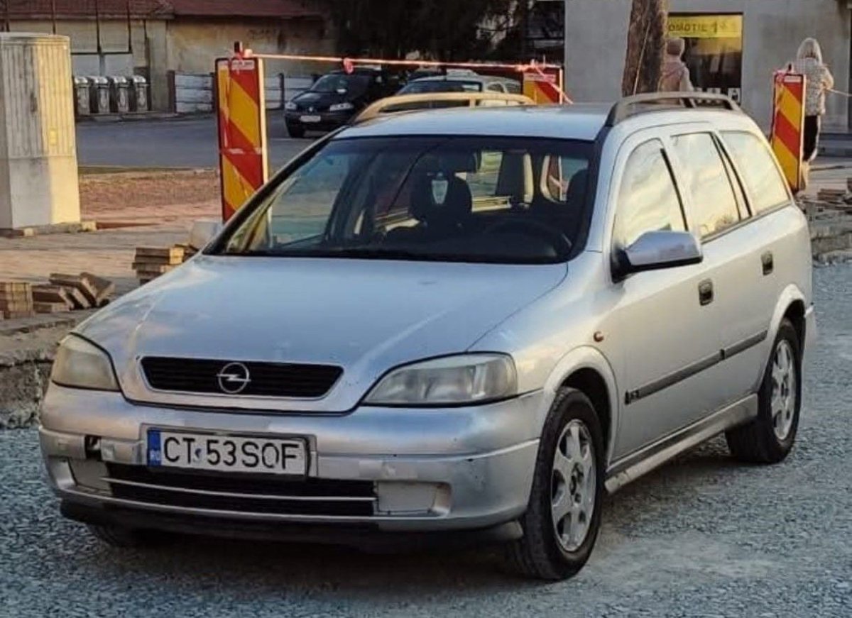 Dacă ați văzut această mașină, anunțați imediat POLIȚIA! Care este povestea din spatele său și de ce proprietarul cere ajutorul populației