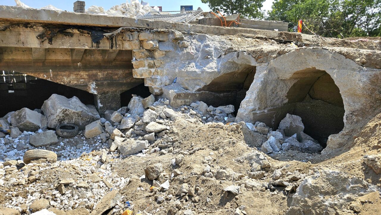 Anunț despre lucrările la Planșeul Unirii. Ce se întâmplă ACUM după ce au fost descoperite construcții vechi după săpături