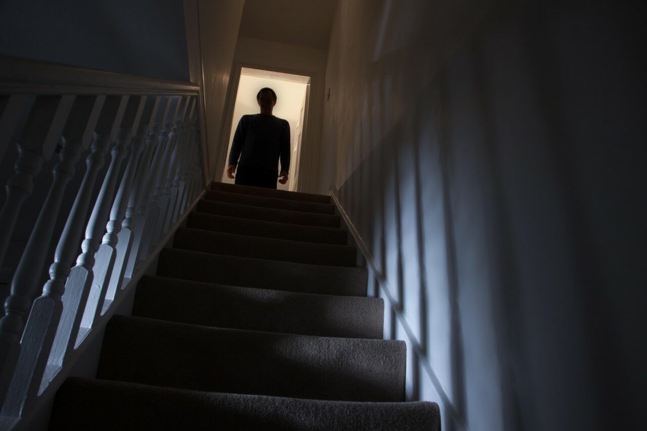 CRIMĂ elucidată după 41 de ani. Cazul unei tinere de 19 ani, ucisă din gelozie de fostul iubit. Ucigașul a trăit ani de zile cu identitate falsă