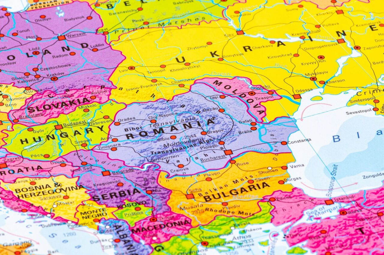 Studiu S&P: După război, fluxurile de migranți ucraineni ar putea influența ECONOMIILE țărilor din Europa Centrală și de Est