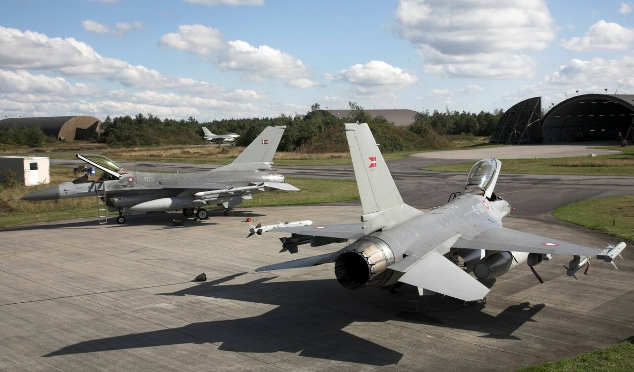 Bază militară din Danemarca, survolată de DRONE. Este cel mai recent incident după cele din Polonia, România și Estonia