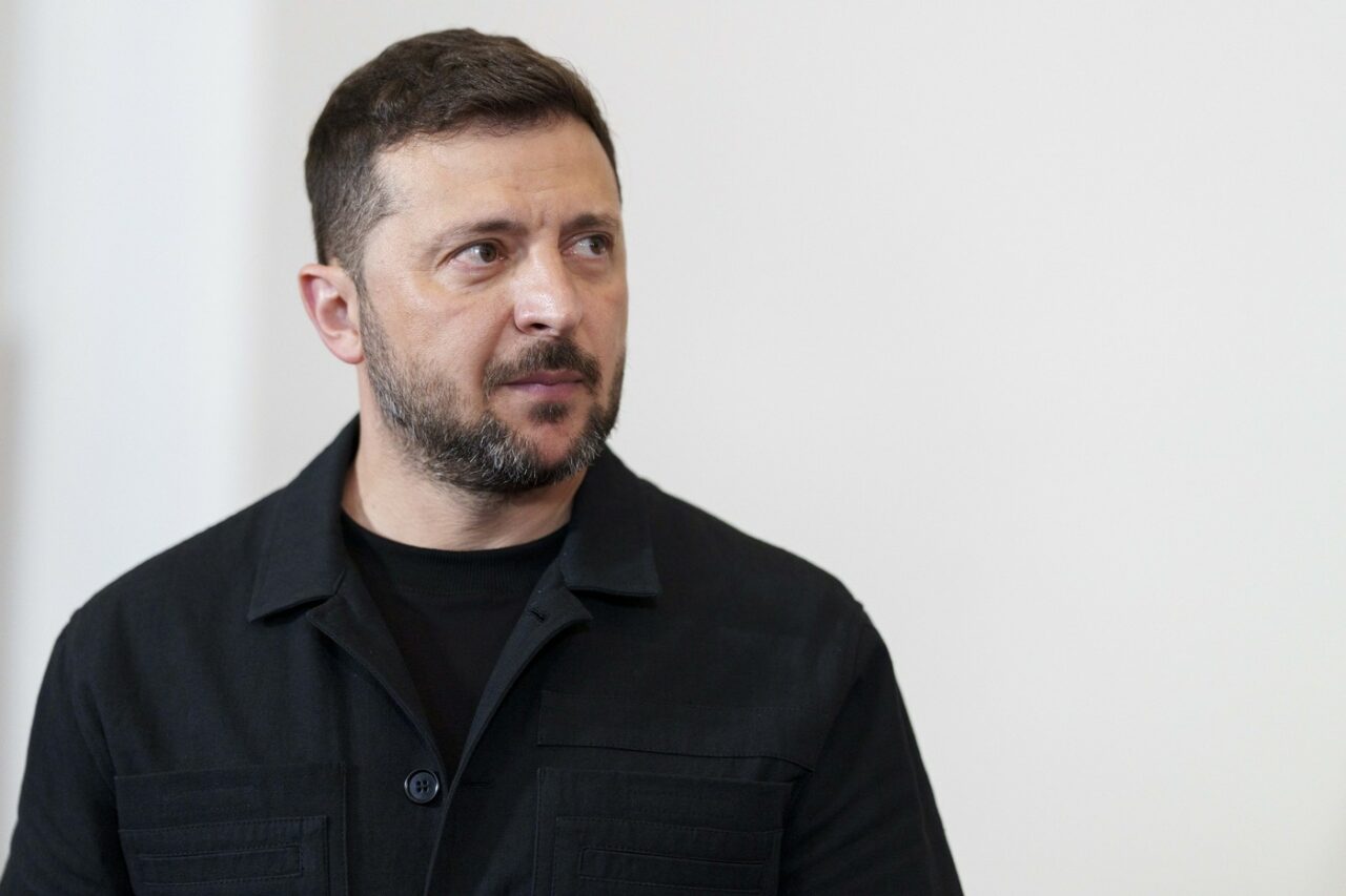 Volodimir Zelenski anunță o CONTRAOFENSIVĂ la Donețk: „Am reușit să provocăm pierderi semnificative rușilor”