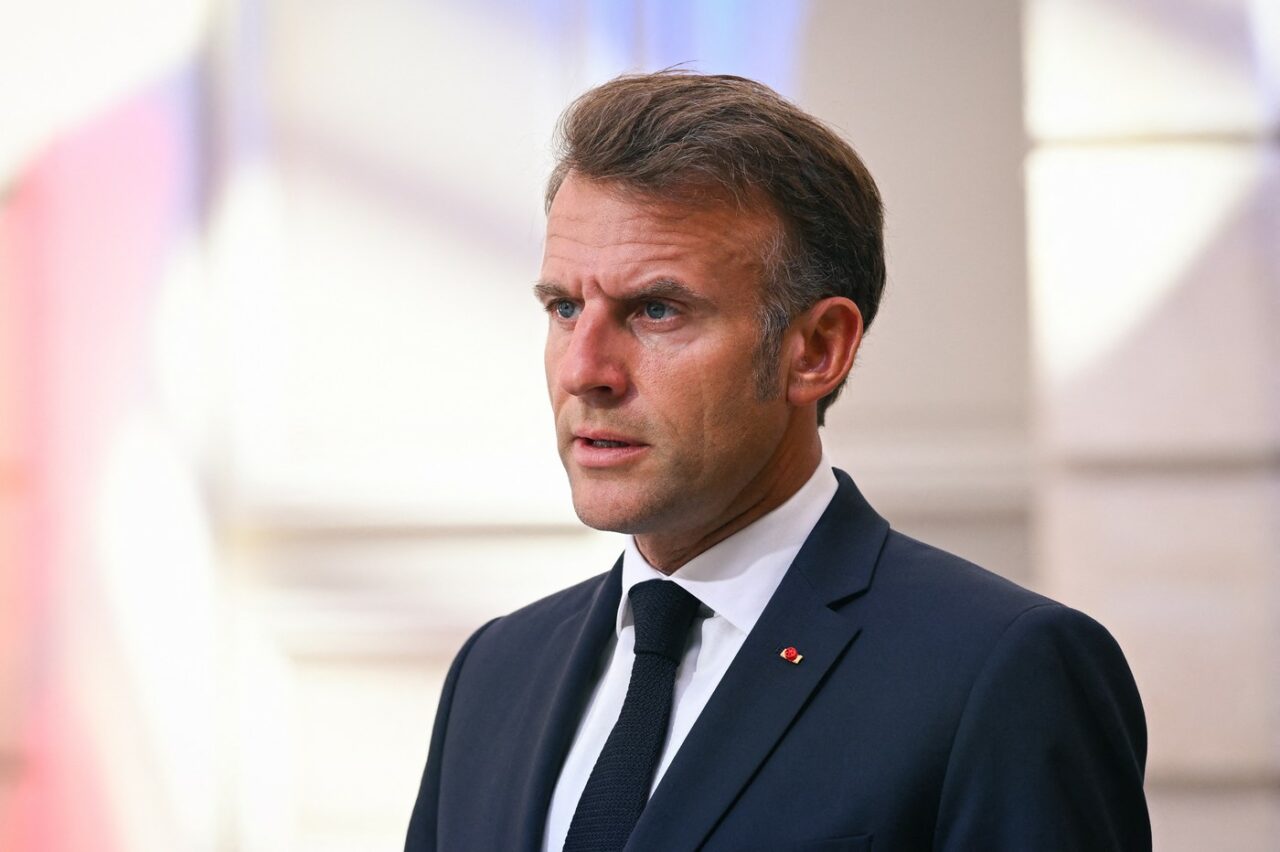 Macron avertizează că Franța, Germania și Marea Britanie ar putea reinstaura sancțiunile privind programul nuclear al IRANULUI
