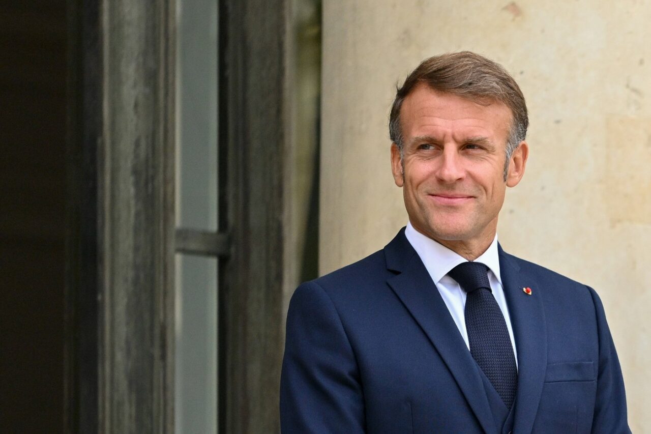 MACRON se confruntă cu critici aspre din partea foștilor săi aliați/ „Nu-și dorește un prim-ministru care ocupă mult spațiu”