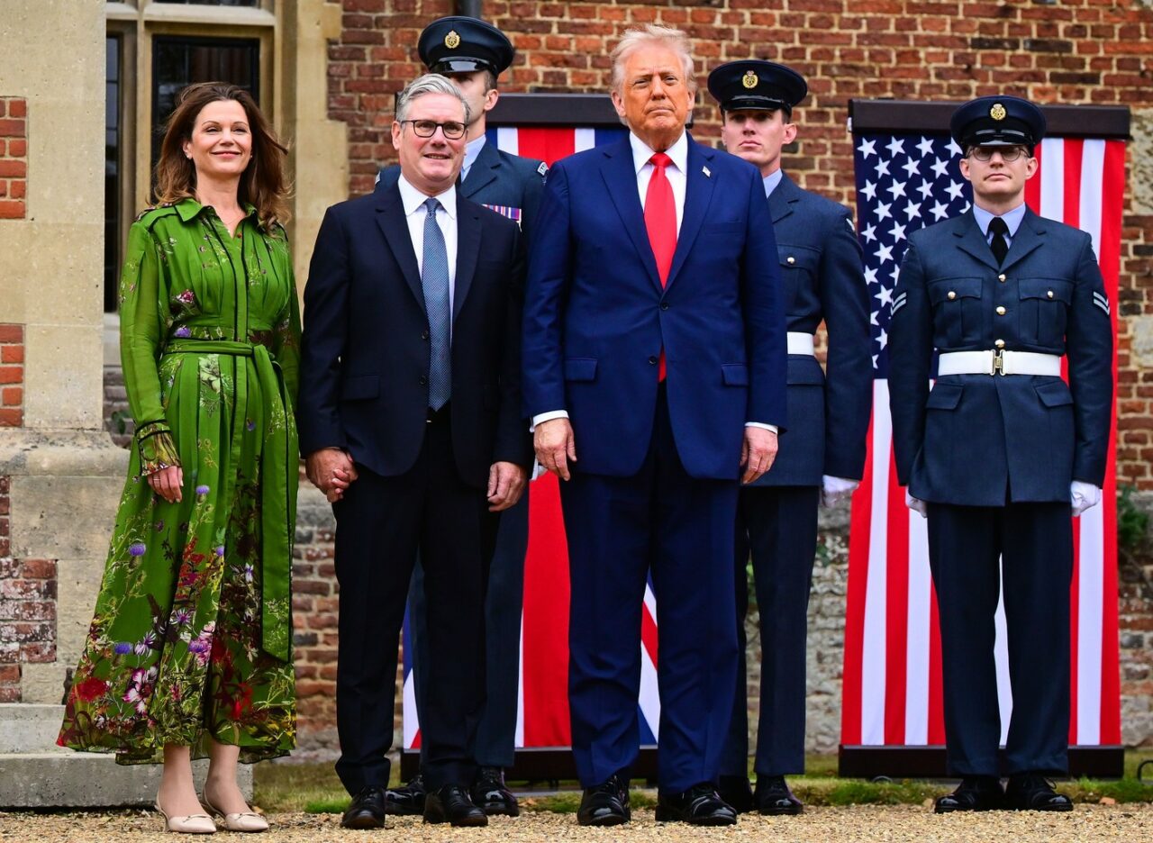 Discuții decisive între premierul britanic și Donald TRUMP la Chequers, în contextul „relației speciale” dintre SUA și Marea Britanie