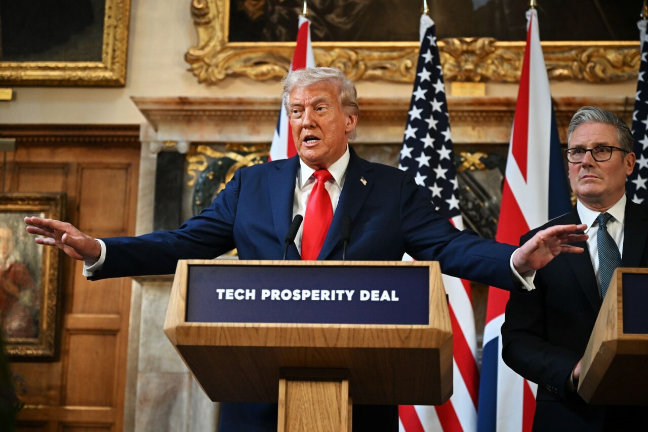 Trump evocă relațiile speciale cu Marea Britanie /Liderul SUA este nemulțumit de continuarea războiului din Ucraina: „PUTIN m-a dezamăgit”