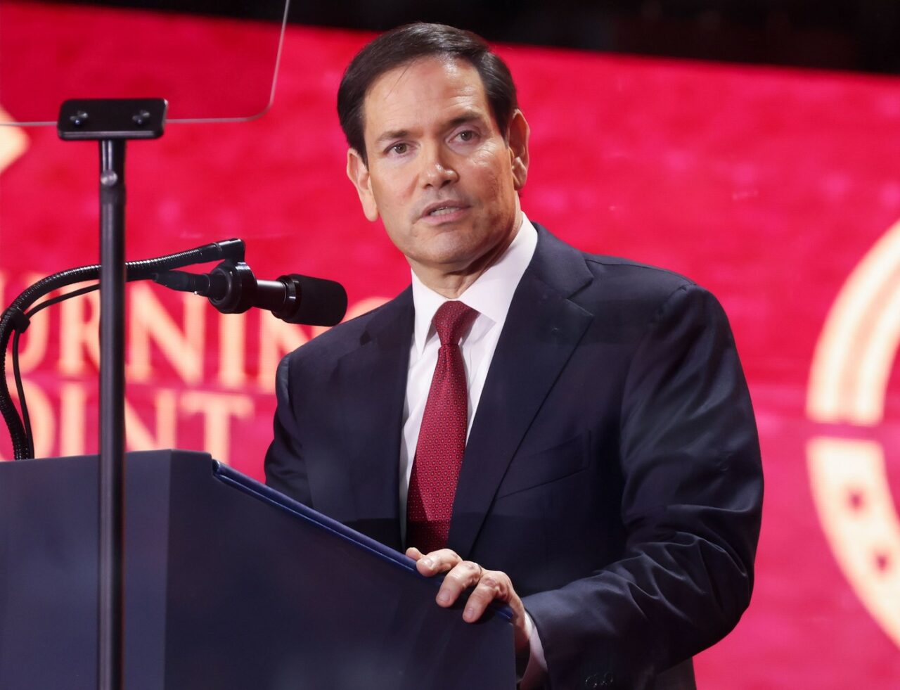 Marco Rubio respinge afirmațiile premierului Poloniei: „Nu cred că cineva a vorbit despre DOBORÂREA avioanelor rusești, doar dacă atacă”