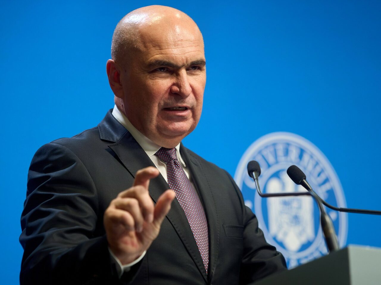 Alt an, aceleași promisiuni. Bolojan: „TVA-ul sau alte taxe nu vor crește anul viitor. Condiția însă e să construim un buget serios”