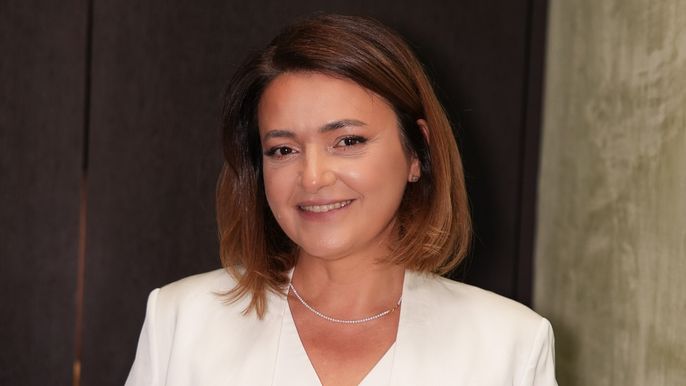 FOTO / Ce spune Cristina Bâtlan despre o nouă CĂSĂTORIE. ”Cred că mi-e teamă de un nou divorț”