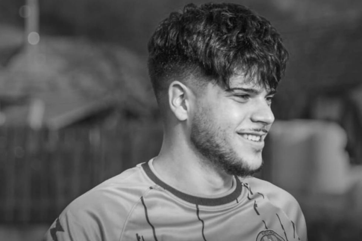 Tragedie în SUA. Un student român, plecat în SUA cu programul Work and Travel, MORT după ce a căzut de pe terasa unui restaurant