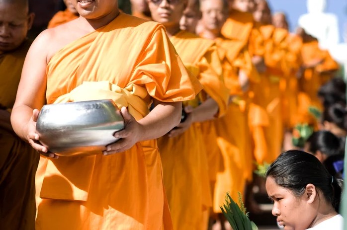 Accident cumplit: Șapte călugări și-au pierdut viața în Sri Lanka