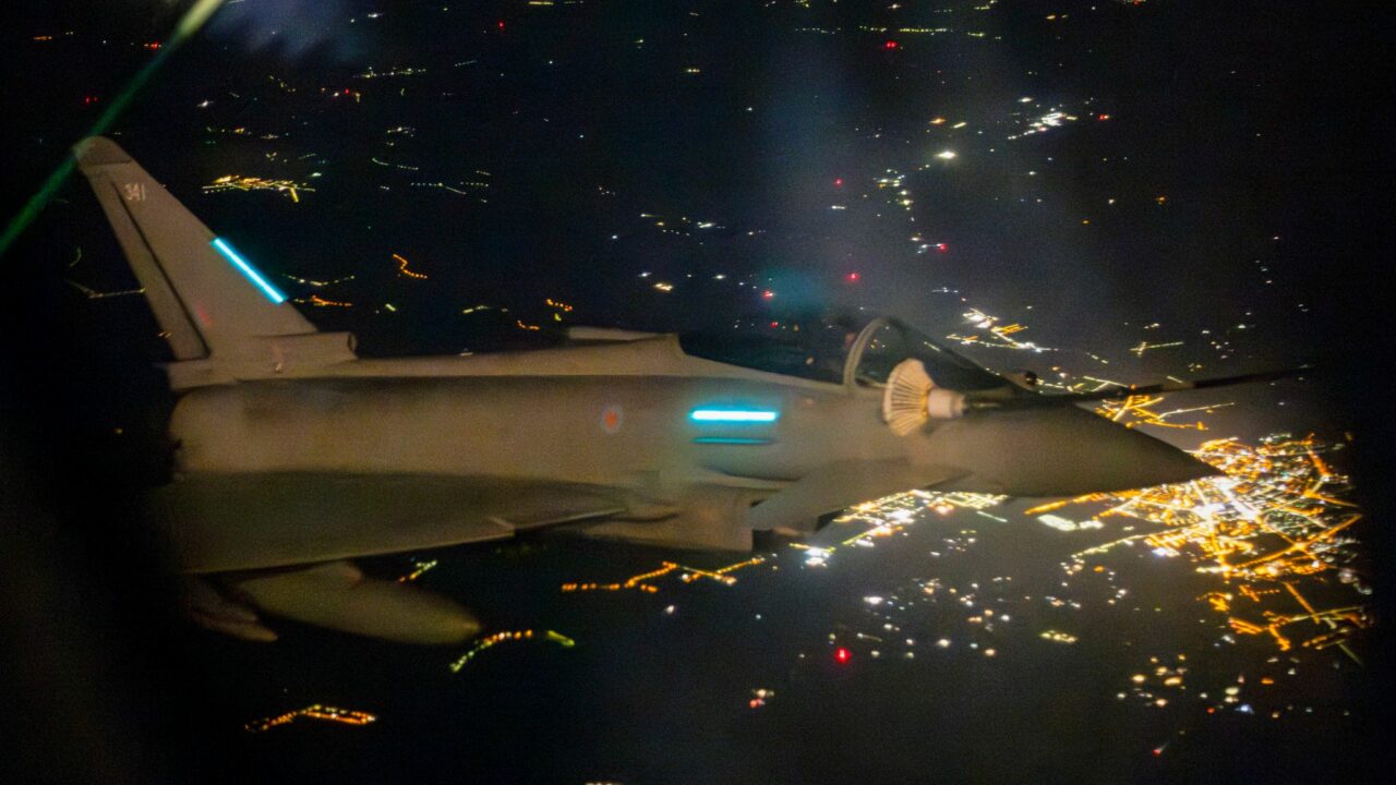 Londra, alături de Varșovia. Avioanele Royal Air Force au survolat în premieră Polonia