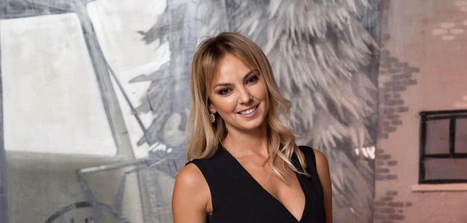 FOTO / Cum a ajuns Roxana Ionescu să lucreze în TELEVIZIUNE. ”E o poveste interesantă”