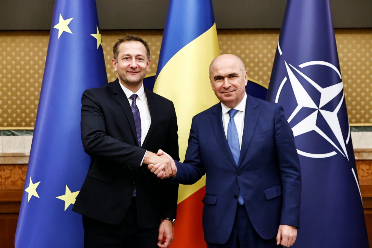 Ilie Bolojan i-a transmis comisarului european pe agricultură că în România „există DEFICITE importante în sectoare precum producția de carne de porc”