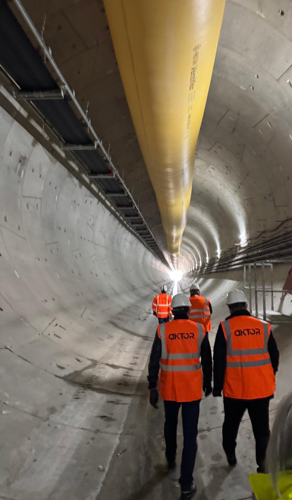 Vizita ministrului Șerban la șantierul feroviar Apața-Cața