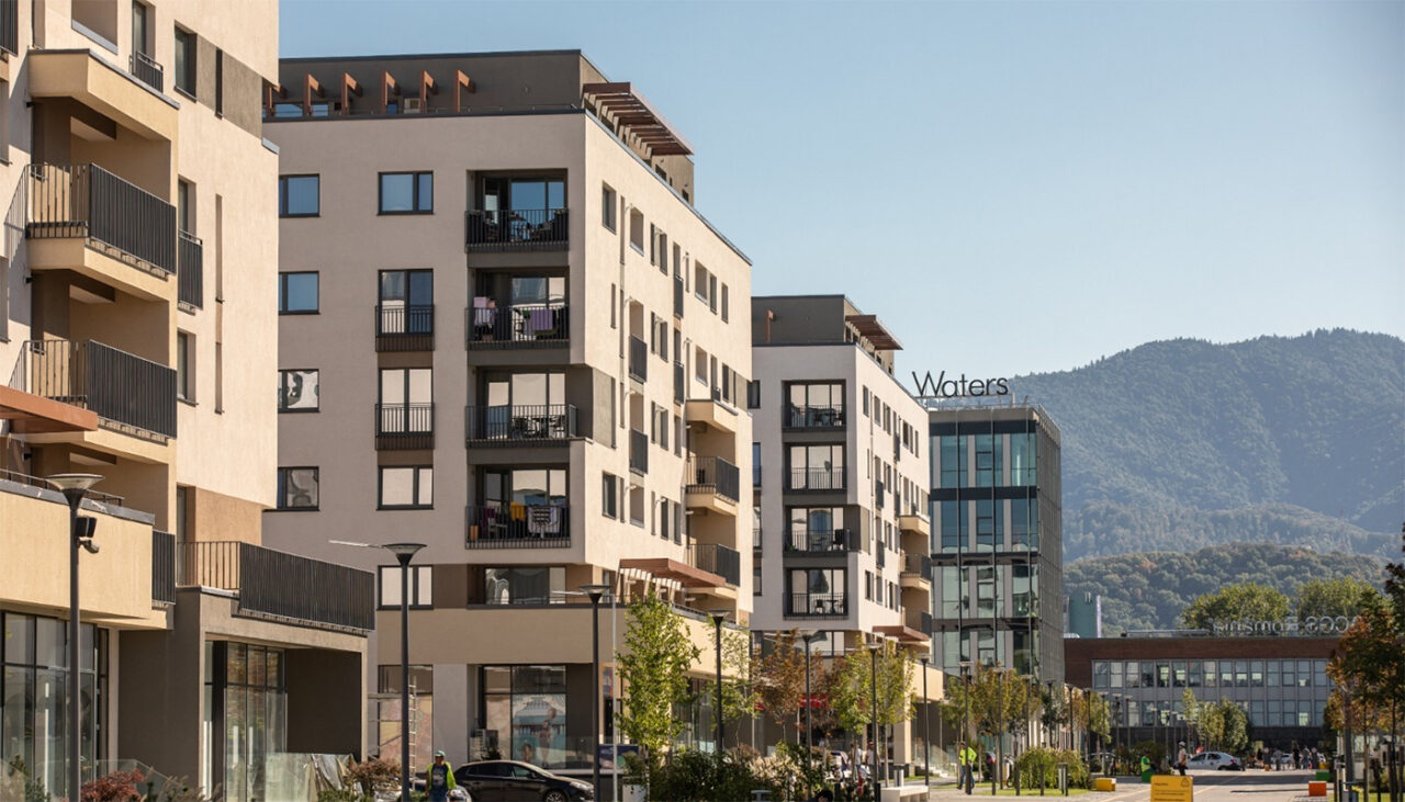 Orașul din România cu cea mai scumpă chirie la GARSONIERĂ pe final de 2025: 1.400 euro/lună. Culmea, nu e București sau Cluj-Napoca!