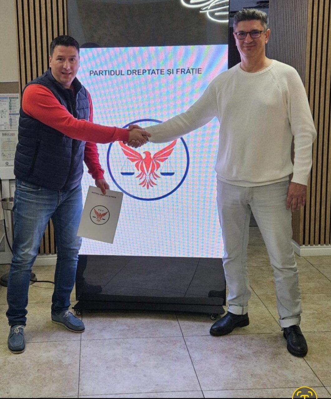 Luis LAZARUS își construiește partid. Primul transfer – senatorul Paul Gheorghe părăsește PSD