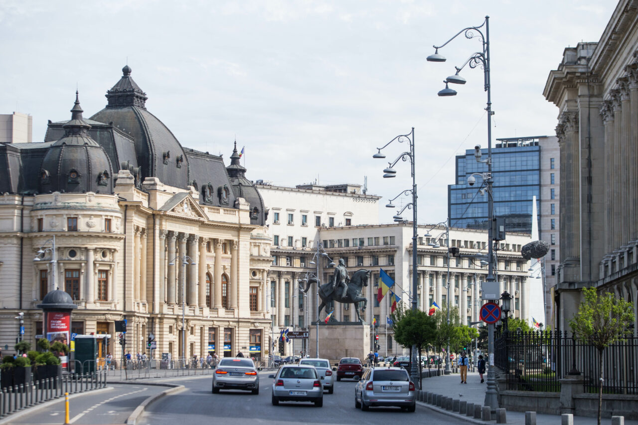 Taxe de cinci ori mai MARI pentru clădirile din București care stau să cadă. Măsura fără precedent luată de Primăria Sectorului 1