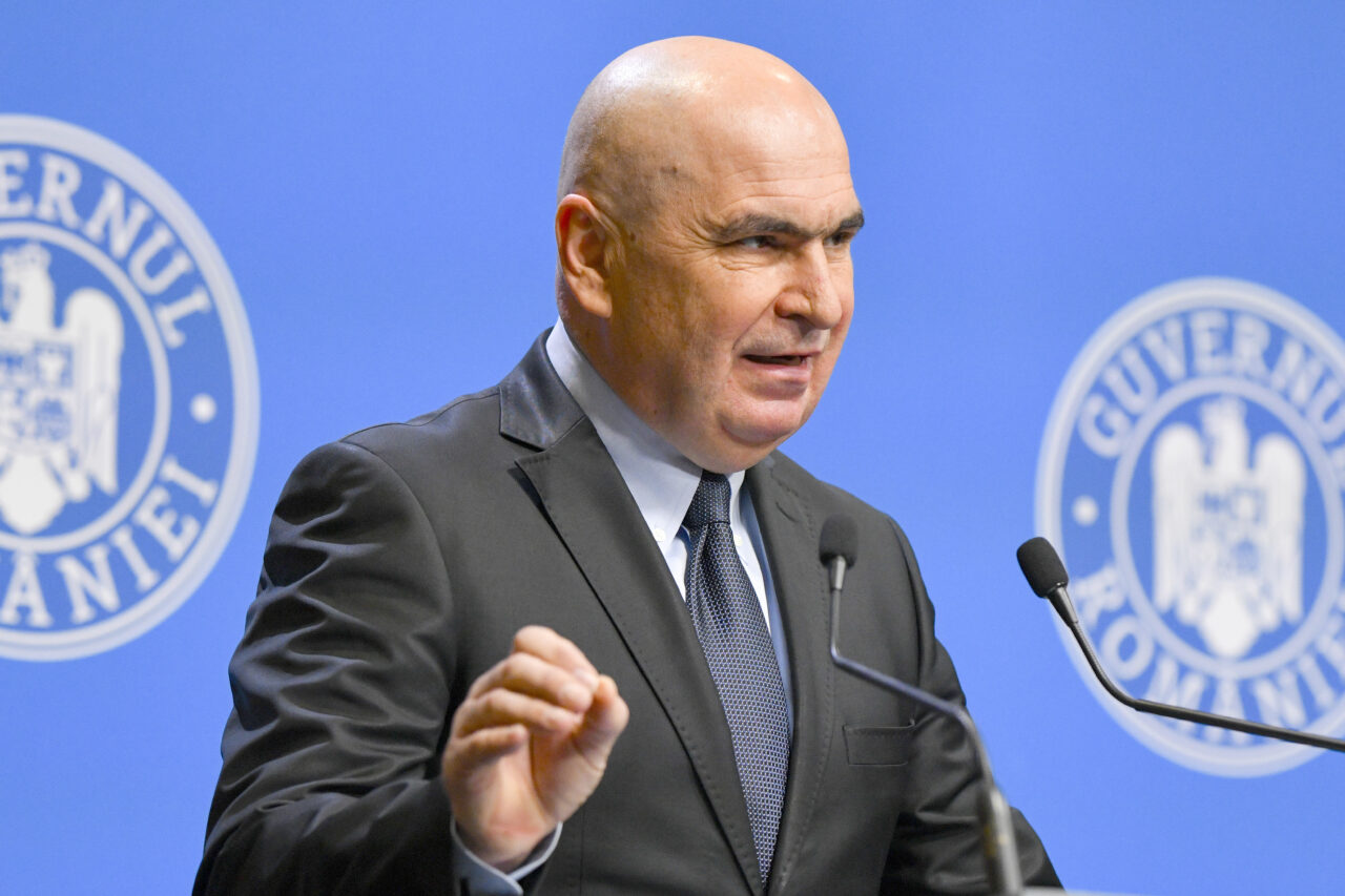 Mesajul transmis de premierul Ilie Bolojan la 38 de ani de la revolta anticomunistă de la Brașov