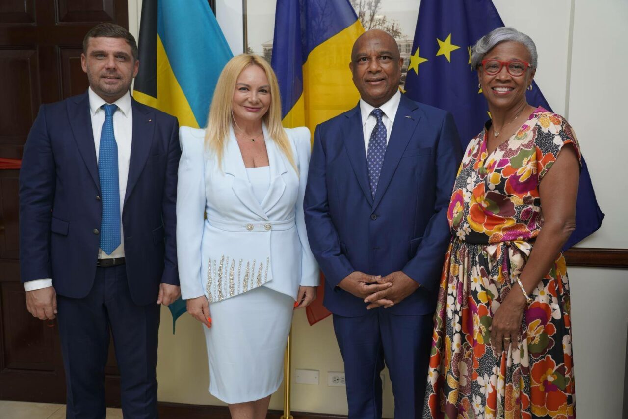 Ambasadorul României în Commonwealth-ul Bahamas cu rezidență în Havana a inaugurat oficial Consulatul Onorific al României la Nassau