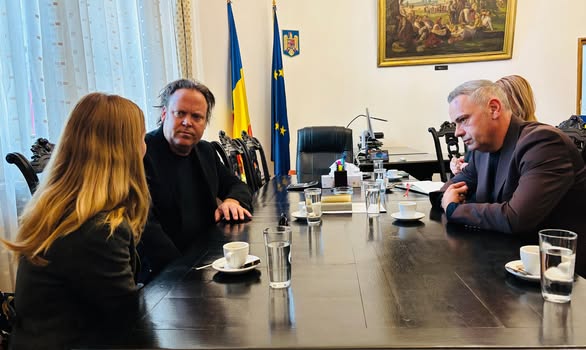Cunoscutul jurnalist britanic, Charley Ottley, face lobby la ministrul Florin Barbu pentru producătorii locali români