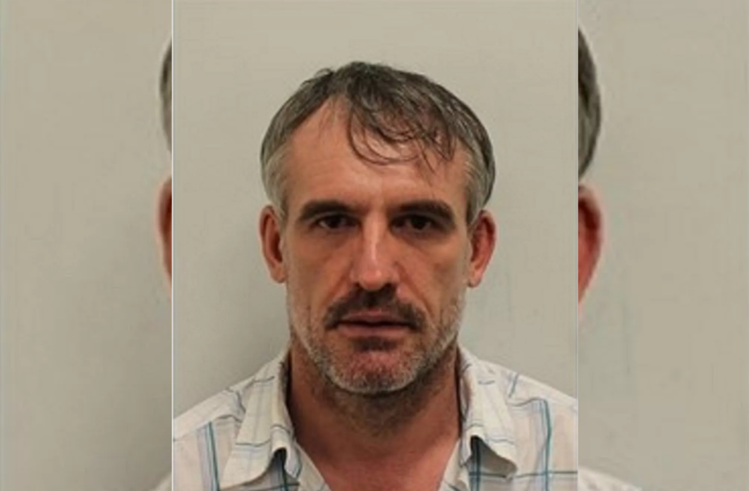 Hoțul de buzunare român care a speriat Marea Britanie. A fost DEPORTAT de 3 ori, dar a revenit în Regat pentru „transplant de păr”