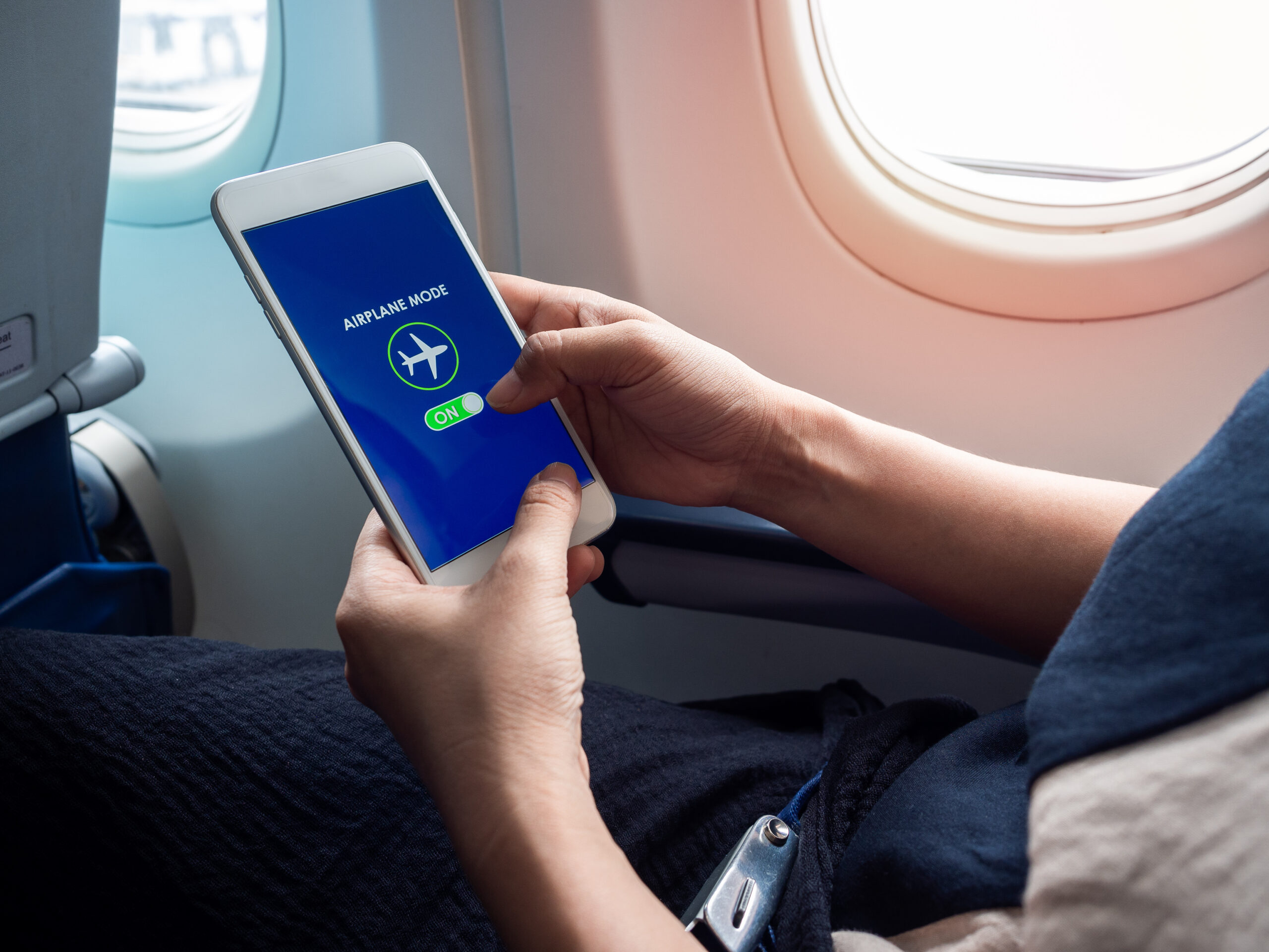 Bilete de avion mai ieftine cu 90% pentru români