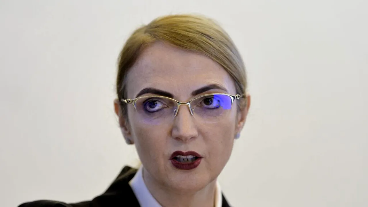 Lia Savonea spune că magistraţii „sunt dispuși să contribuie prin soluții responsabile” la reforma pensiilor speciale: „Poate şi trebuie discutată”