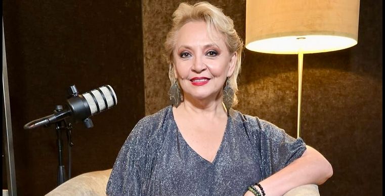 FOTO / Afecțiunea de care suferă Mihaela Tatu. ”Nici nu deschid ochii bine că PIPĂI după pastilă”